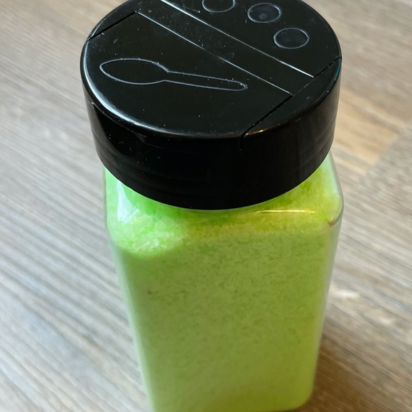 Rawr Means I Love You In Dinosaur Bubbling Bath Salts - Picture 4 of 4